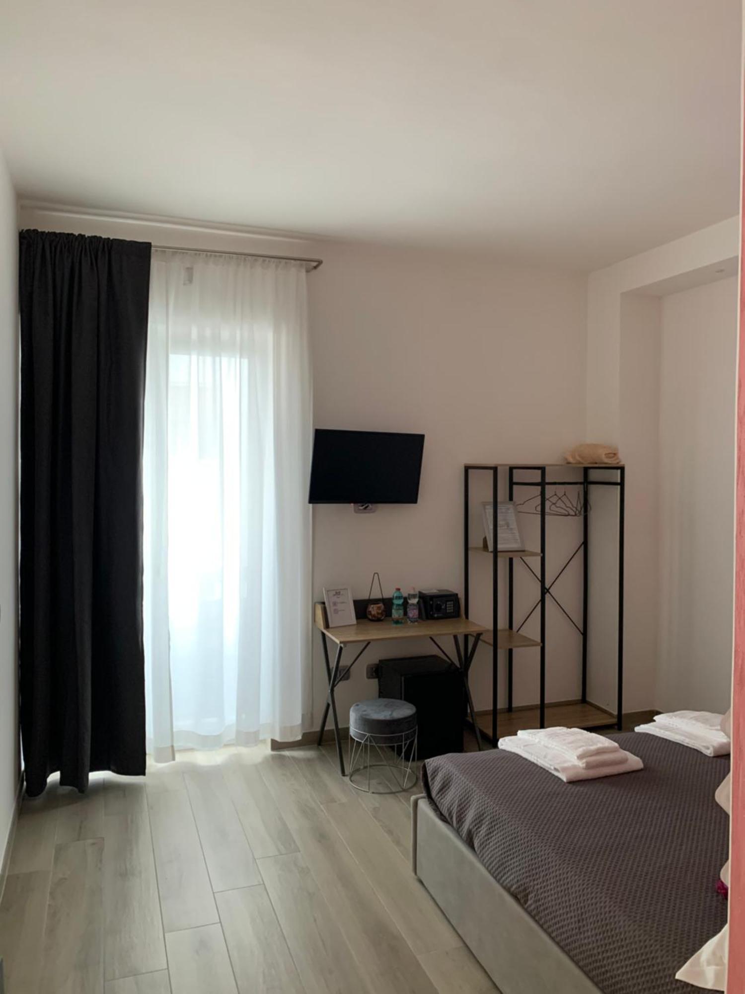 Ilary Rooms 2.0 Pompei Esterno foto
