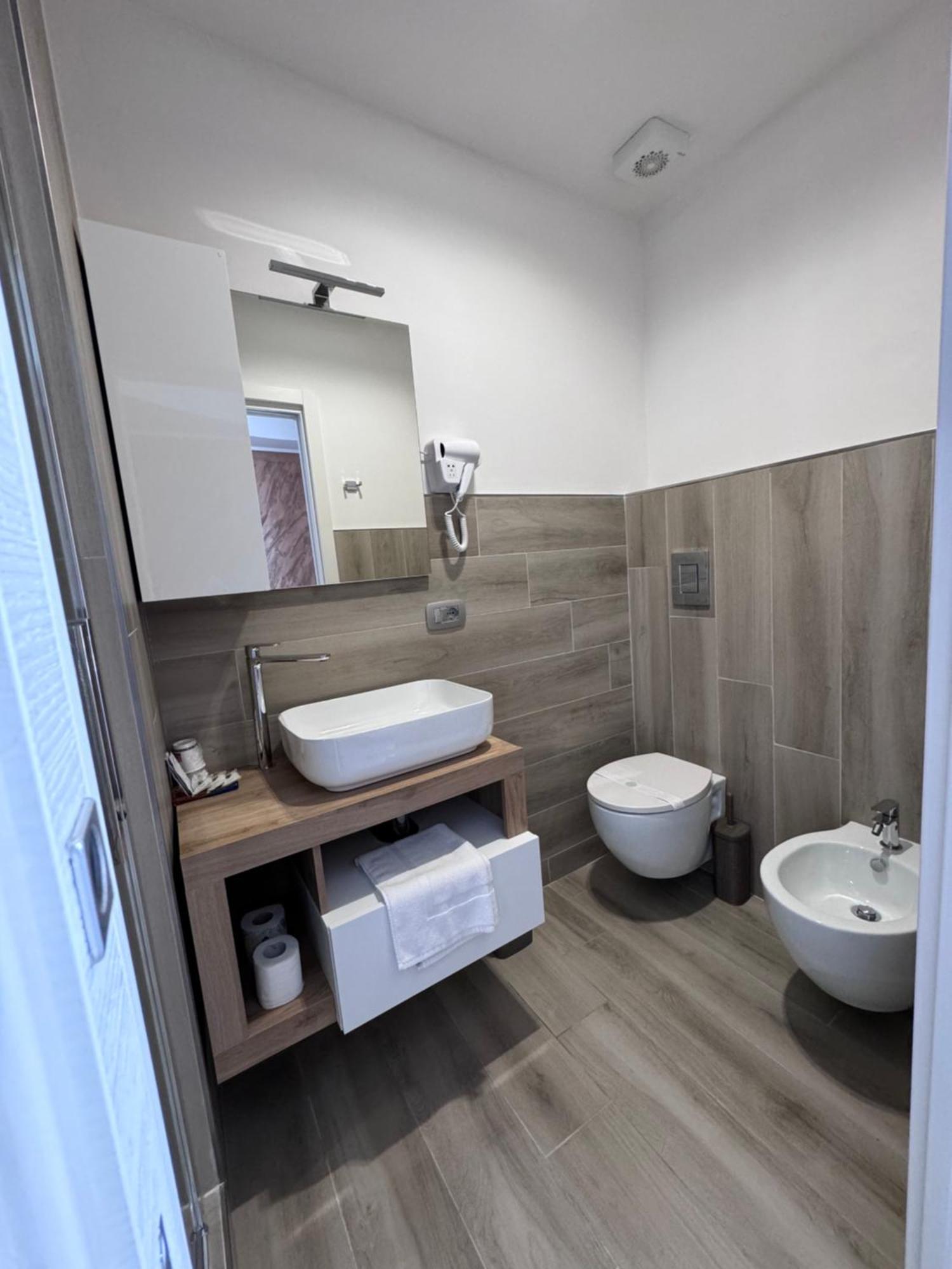 Ilary Rooms 2.0 Pompei Esterno foto